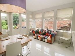 Ash Villa