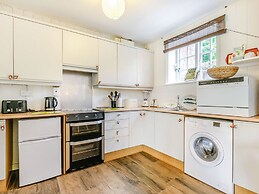 Woodlands By The Sea Cottage