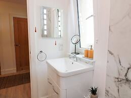 Simply Suite