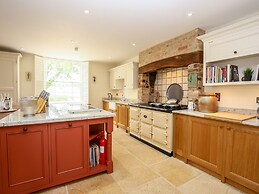 Shifford Manor Farm
