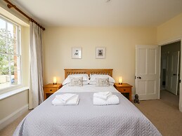 Shifford Manor Farm