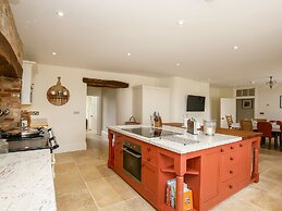 Shifford Manor Farm