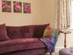 3 Lowerbourne Terrace