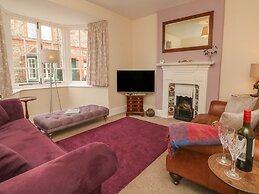 3 Lowerbourne Terrace