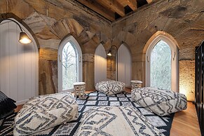 Greystead Old Church