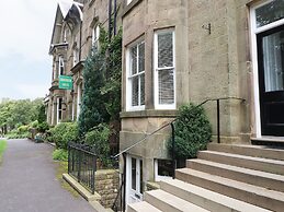 2B Cavendish Villas