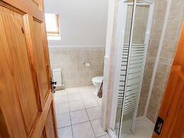 Lough Mask Road Fishing Cottage