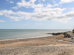 Seachange Annexe