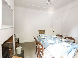 Elm Villa