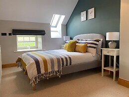 Beehive Barn