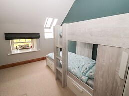Beehive Barn
