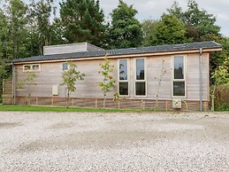 9 Meadow Retreat