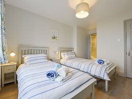 17 Burgh Island Causeway