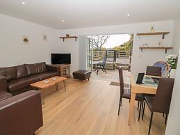 The Hideaway at Hollyoak