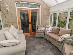 Red Squirrel Cottage, 5 Biddlestone