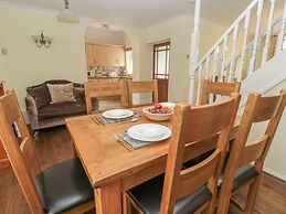 Red Squirrel Cottage, 5 Biddlestone