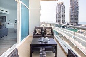 Ravishing 3BR Apartment With Amazing Marina Views