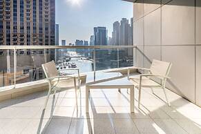 Warm & Spacious 2BR in The Famous Dubai Marina