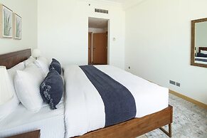 Sleek And Elegant 1BR on The Palm!