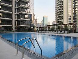 Stylish & Sophisticated 1BR in Downtown Dubai
