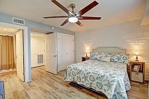 Salty Days Getaway 1 Bedroom Condo by Redawning