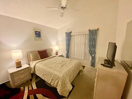 Three Bedroom Pool House - 4684 PPB - Vusa