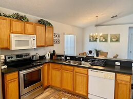 Four Bedroom Pool Home - 143 FL - Vusa