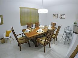 Four Bedroom Pool Home - 1008 RR - Vusa