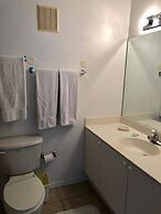 Three Bedroom Condo - 8841 GP - Vusa