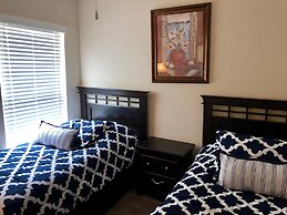 Four Bedroom Pool Home - 150 EP - Vusa