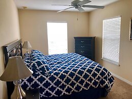 Four Bedroom Pool Home - 150 EP - Vusa