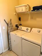 Four Bedroom Pool Home - 150 EP - Vusa