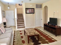 Four Bedroom Pool Home - 150 EP - Vusa