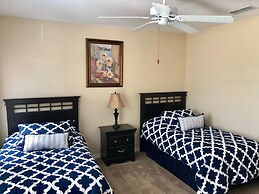 Four Bedroom Pool Home - 150 EP - Vusa