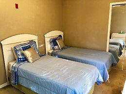 Three Bedroom Condo - 3129 BB - Vusa