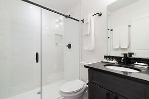 Abode Houston - Montrose Downtown