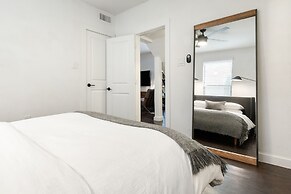 Abode Houston - Montrose Downtown