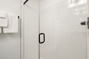 Abode Houston - Montrose Downtown