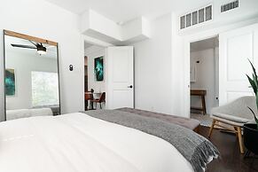 Abode Houston - Montrose Downtown