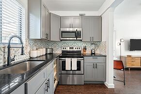 Abode Houston - Montrose Downtown