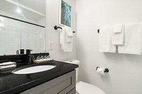 Abode Houston - Montrose Downtown