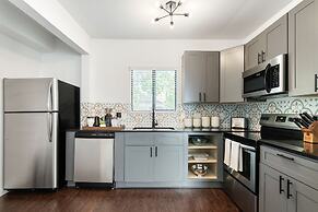 Abode Houston - Montrose Downtown