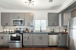 Abode Houston - Montrose Downtown