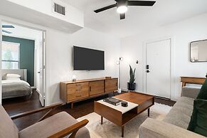 Abode Houston - Montrose Downtown