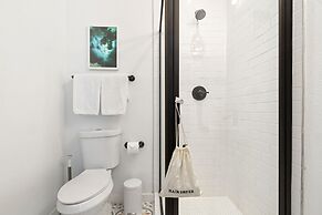 Abode Houston - Montrose Downtown