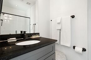 Abode Houston - Montrose Downtown