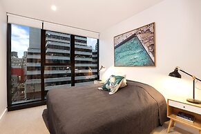 Orange Stay At Melbourne Quarter