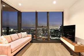 Orange Stay At Melbourne Quarter