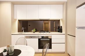 Orange Stay At Melbourne Quarter