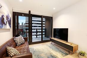 Orange Stay At Melbourne Quarter